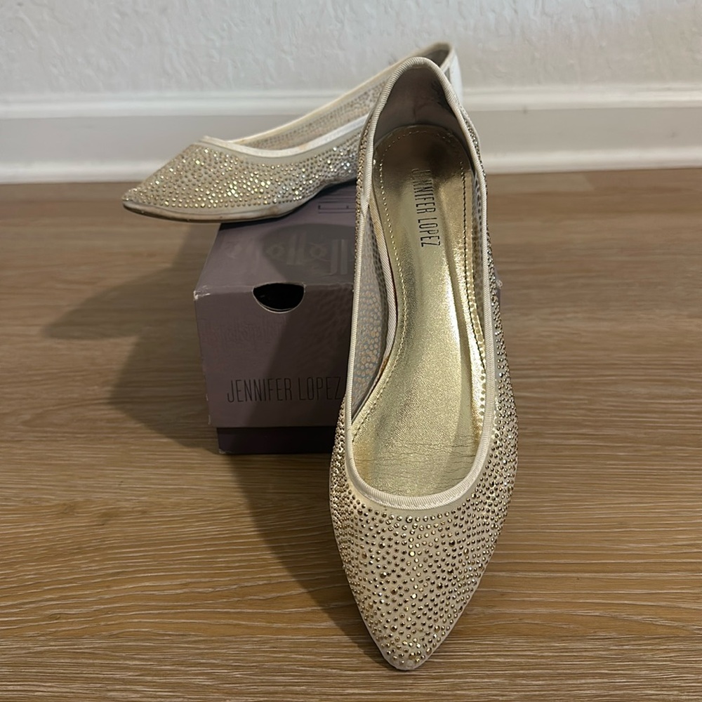 Jennifer Lopez gold studded flats with original box size 7 women’s